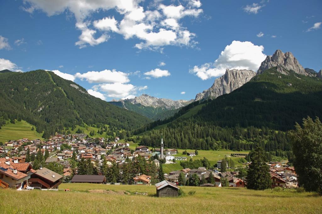 Gh Hotel Monzoni Pozza di Fassa Exterior photo